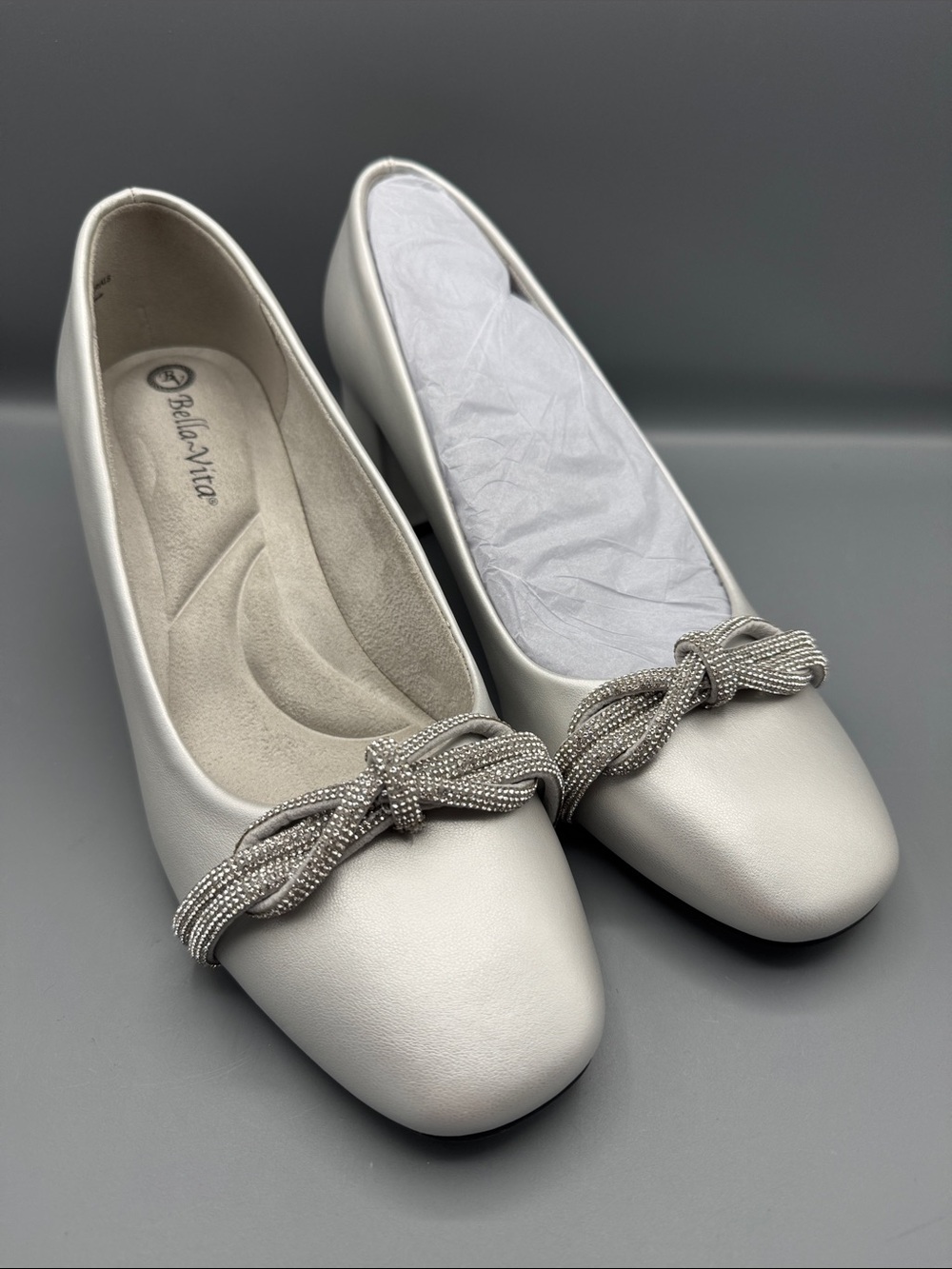 Bella Vita Marigold Pumps
